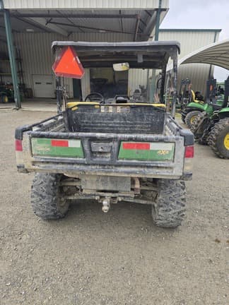 Image of John Deere XUV 835M equipment image 3
