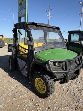 Image of John Deere XUV 835M Primary image