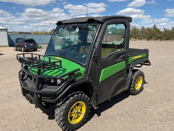 Main image John Deere XUV 835M