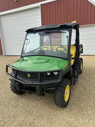 Image of John Deere XUV 835M equipment image 1