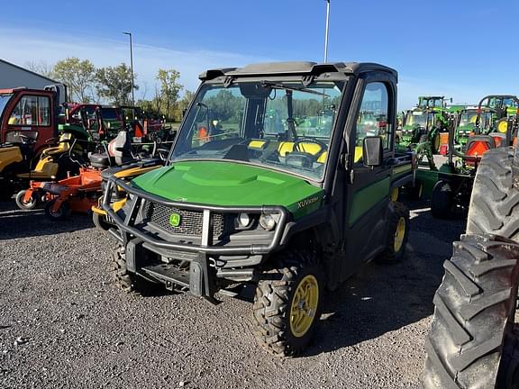 Image of John Deere XUV 835M equipment image 1