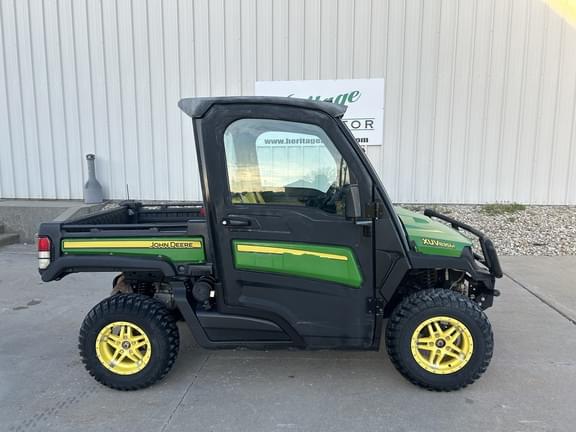 Image of John Deere XUV 835M equipment image 1