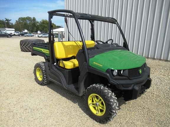 Image of John Deere XUV 835M equipment image 2