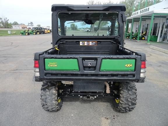Image of John Deere XUV 835M equipment image 3