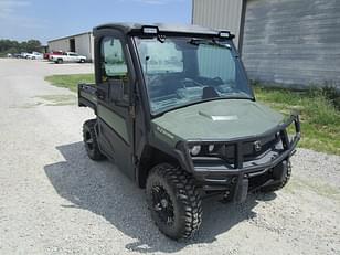 Main image John Deere XUV 835M 3