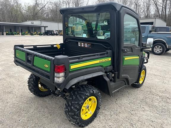 Image of John Deere XUV 835M equipment image 4