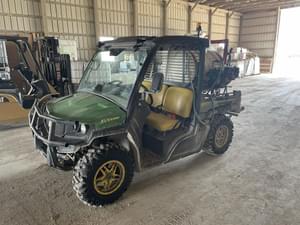 2018 John Deere XUV 835M Image