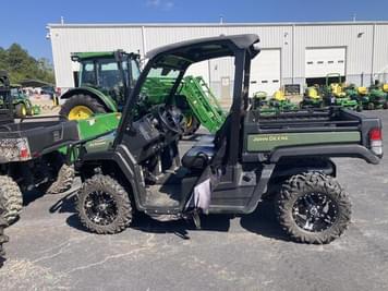 Main image John Deere XUV 835M