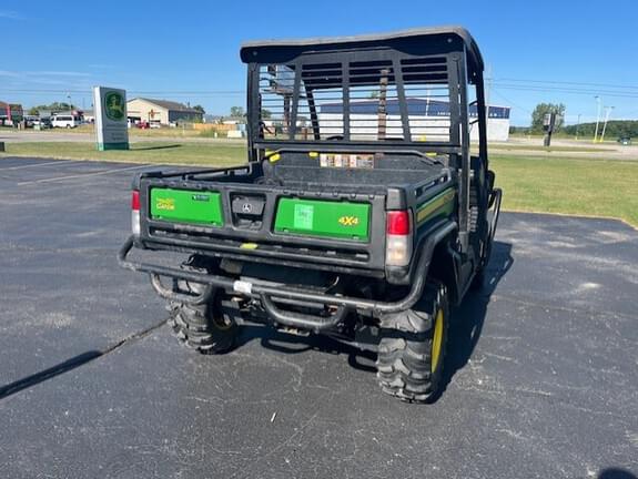 Image of John Deere XUV 835M equipment image 3