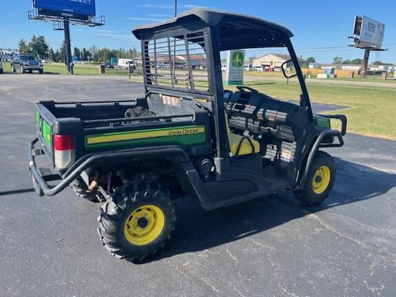 Image of John Deere XUV 835M equipment image 4