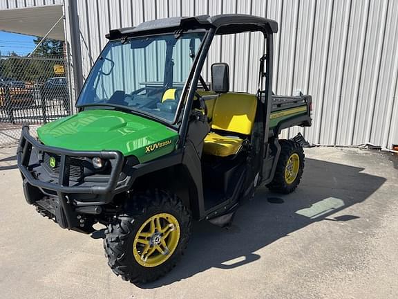 Image of John Deere XUV 835M equipment image 2