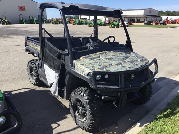 2018 John Deere XUV 835M Equipment Image0