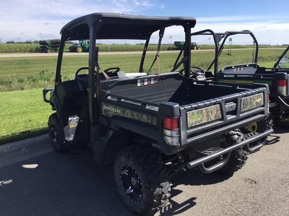 Image of John Deere XUV 835M equipment image 4