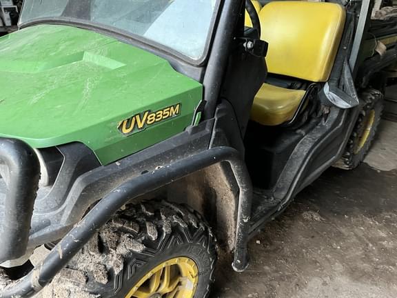 Image of John Deere XUV 835M Primary image