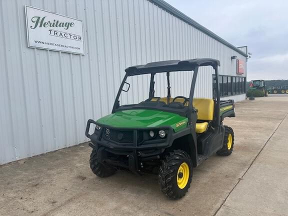 Image of John Deere XUV 835M Primary image