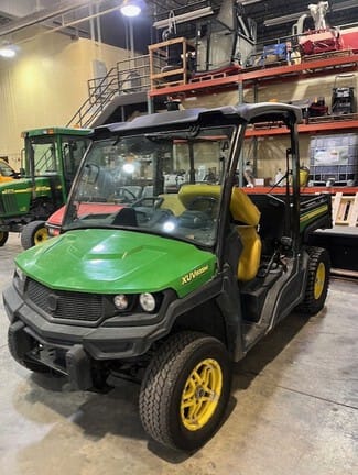 2018 John Deere XUV 835M Equipment Image0