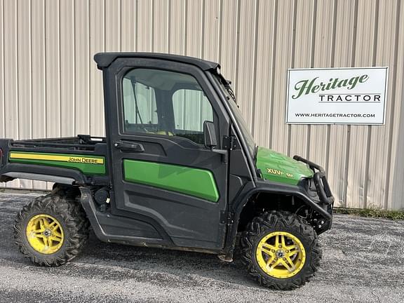 Image of John Deere XUV 835M equipment image 1