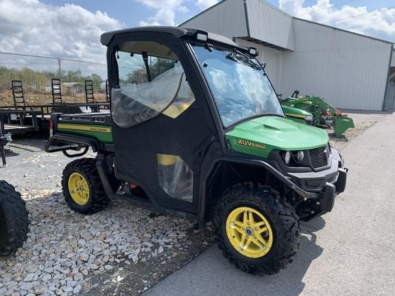 Image of John Deere XUV 835M equipment image 4