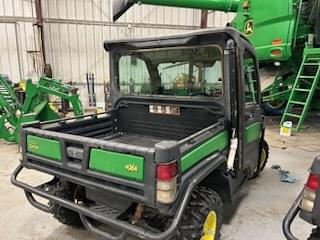 Image of John Deere XUV 835M equipment image 1