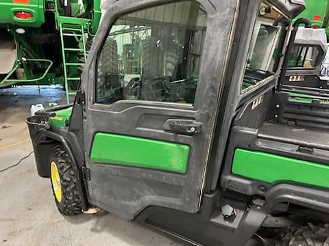 Image of John Deere XUV 835M equipment image 3