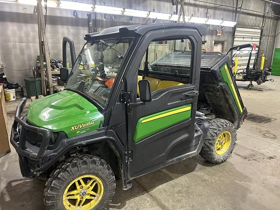 Image of John Deere XUV 835M Primary image