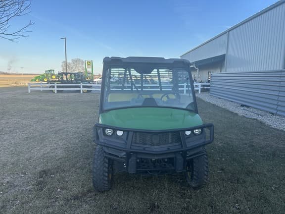 Image of John Deere XUV 835M equipment image 1