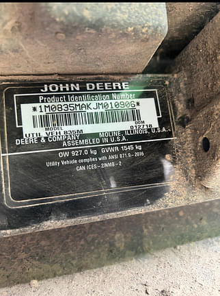 Image of John Deere XUV 835M equipment image 3