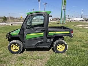 Main image John Deere XUV 835R 1