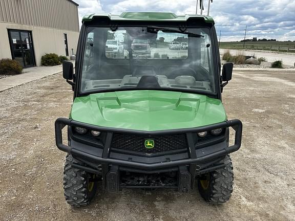 Image of John Deere XUV 835R equipment image 1