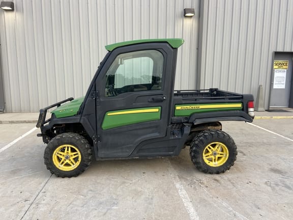 Main image John Deere XUV 835R