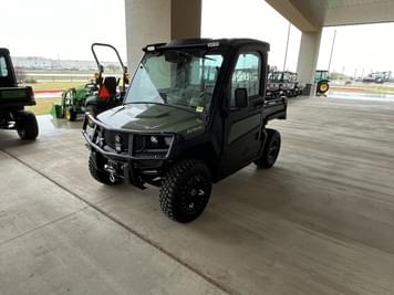 Main image John Deere XUV 835R