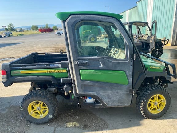 Main image John Deere XUV 835R