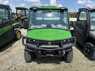 Main image John Deere XUV 835R 3