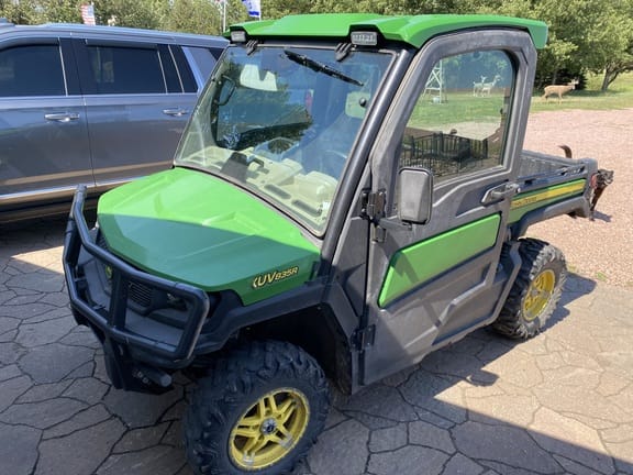 2018 John Deere XUV 835R Image