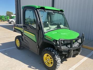 Main image John Deere XUV 835R