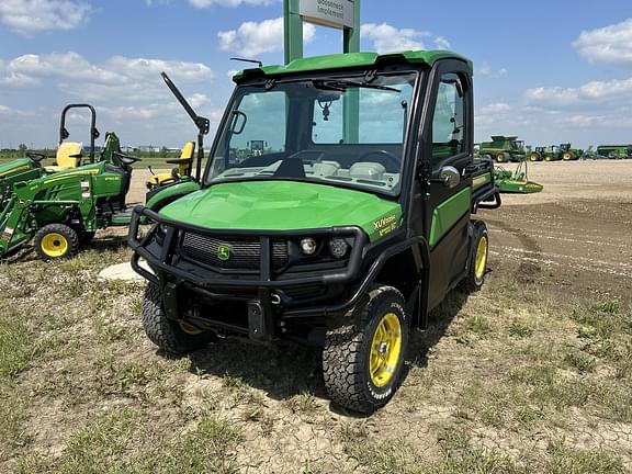 Image of John Deere XUV 835R Primary image