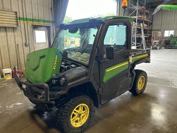 Main image John Deere XUV 835R