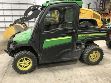 Main image John Deere XUV 835R