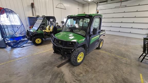 Image of John Deere XUV 835R Primary Image