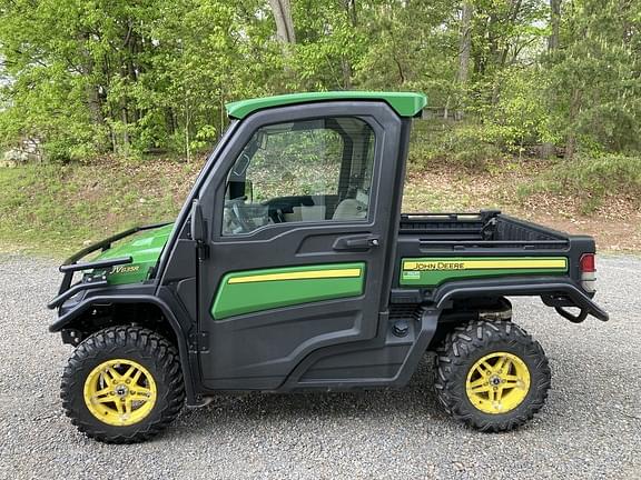 Image of John Deere XUV 835R equipment image 1