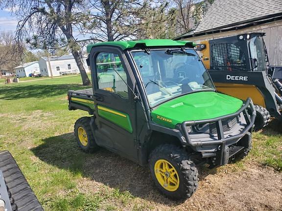 Image of John Deere XUV 835R equipment image 1