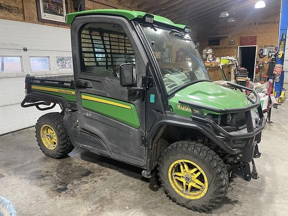 Image of John Deere XUV 835R Primary image