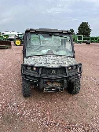 Image of John Deere XUV 835R Primary image