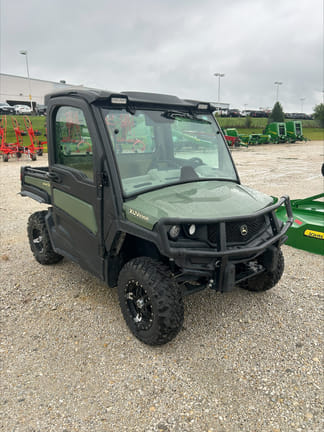 2018 John Deere XUV 835R Equipment Image0