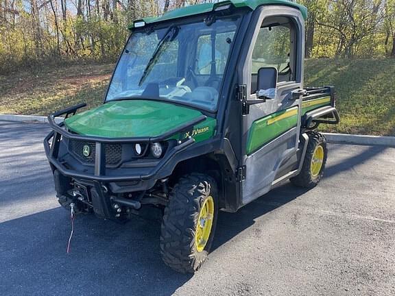 Image of John Deere XUV 835R equipment image 3