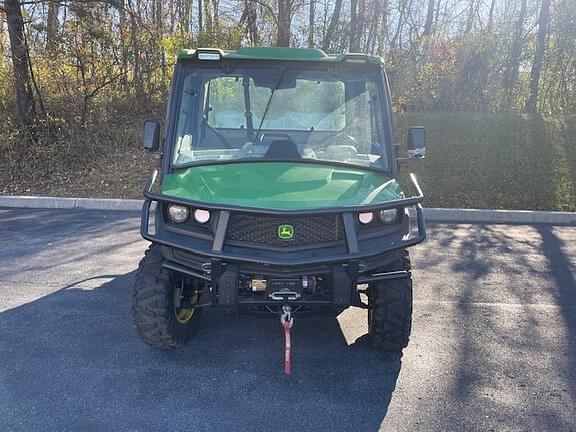 Image of John Deere XUV 835R equipment image 1