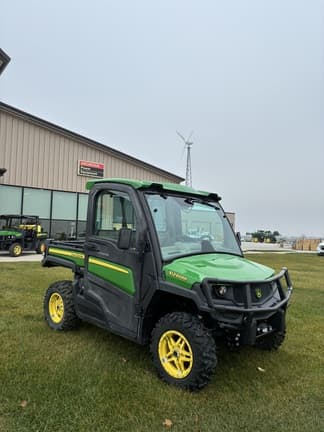Image of John Deere XUV 835R equipment image 3