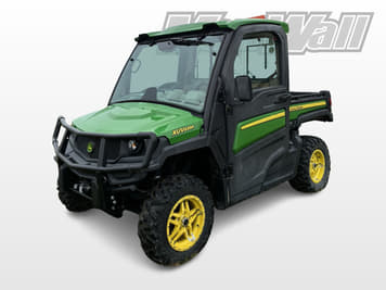 Main image John Deere XUV 835R