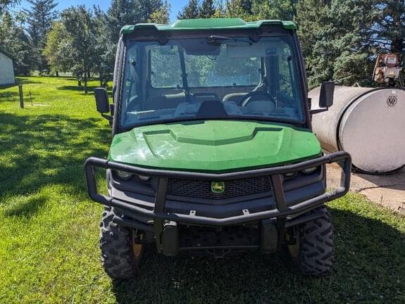 Image of John Deere XUV 835R equipment image 3