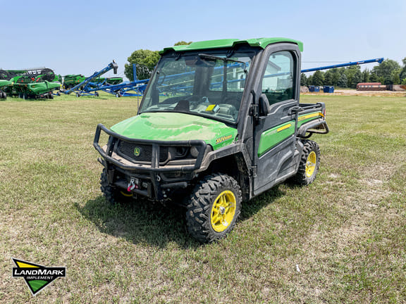 Main image John Deere XUV 835R